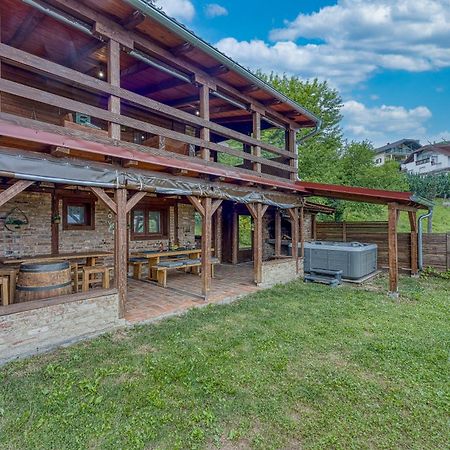 Holiday Home Primus Jasztrebarszka Kültér fotó